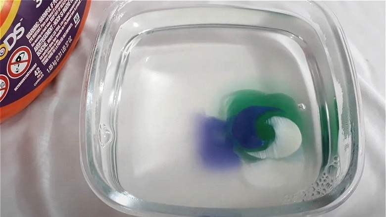 Why Do Laundry Soap Pods Melt in Water Why Do Laundry Soap Pods Melt in Water