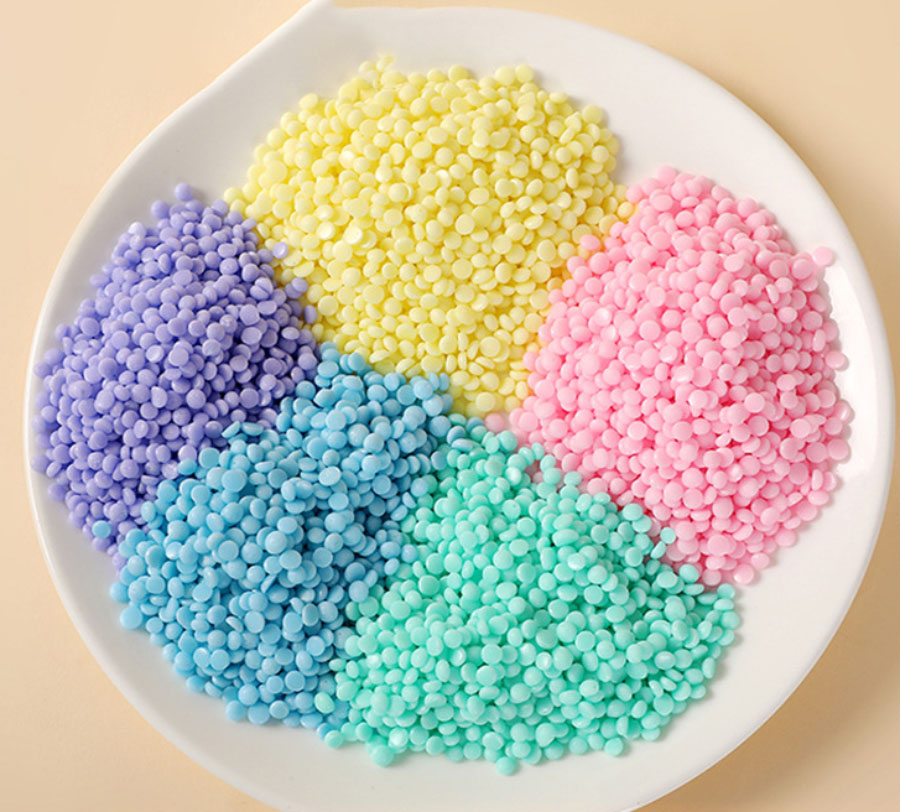 Laundry scent booster beads