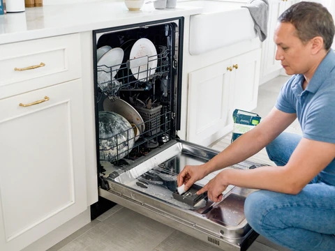 Can You Throw Dishwasher Pod into Dishwasher?
