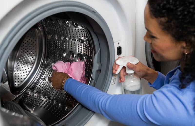 How To Clean A Washing Machine with A Dishwasher Tablet?