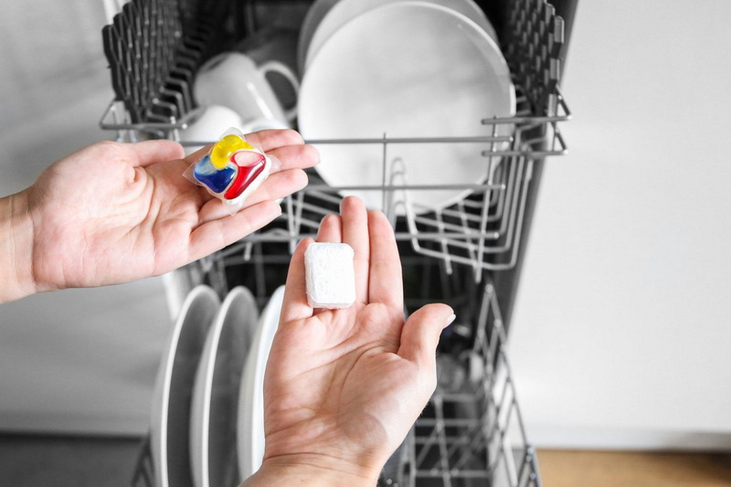 Is Liquid Dishwasher Detergent Better Than Pods