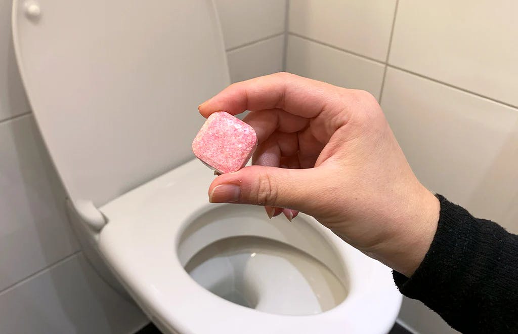 clean your toilet using a dishwasher tablet