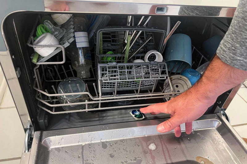 Where Does Dishwasher Pod Go When Dishwasher Is Running