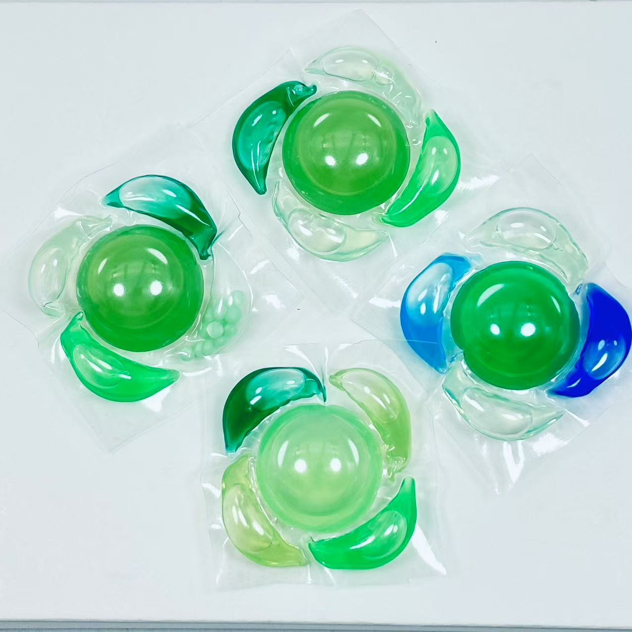 5-in-1 laundry pods 8g 6