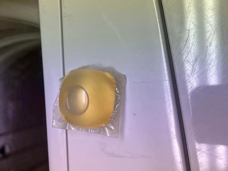Pods níocháin a stóráil le haghaidh fad saoil