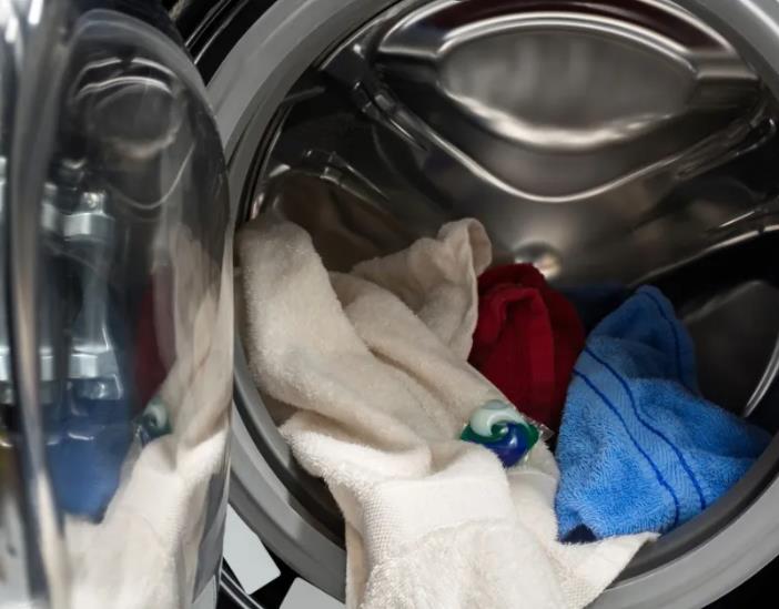 Do You Put Tide Pods Directly in The Washing Machine
