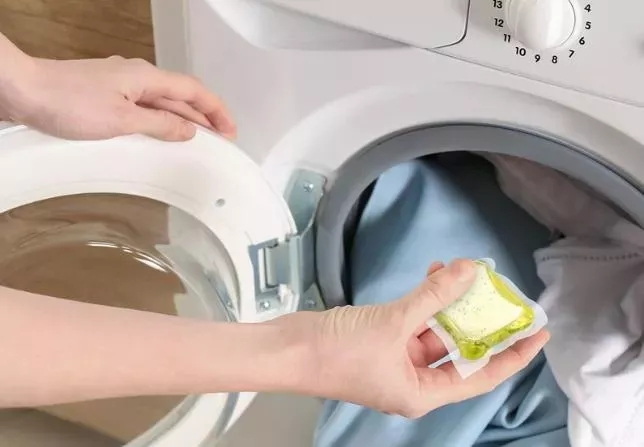 Do Laundry Pods Work in Older Top Loader Washers