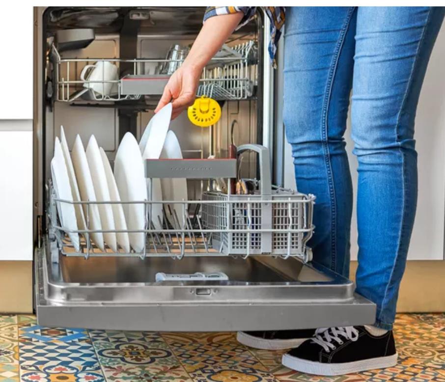 Dishwashing Cultery.jpg